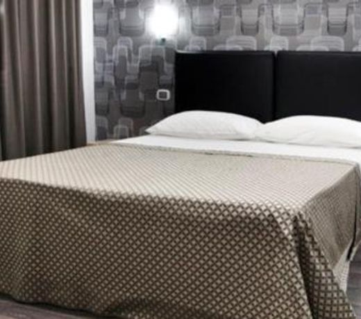 Plana Hotel