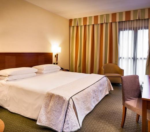 Hotel dei Cavalieri Caserta - La Reggia