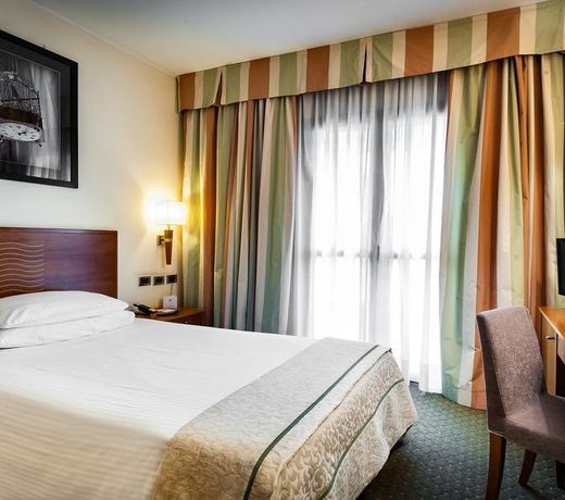 Hotel dei Cavalieri Caserta - La Reggia