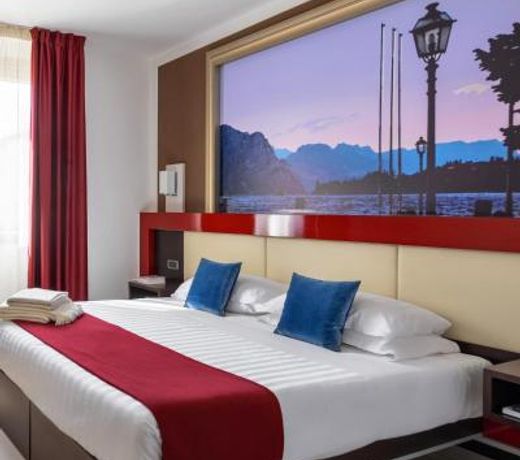 Kairos Garda Hotel