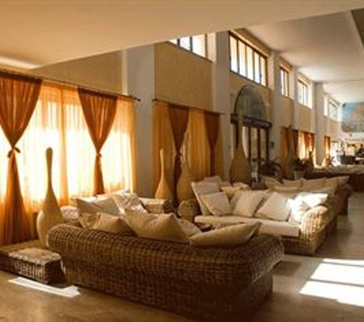 Hotel Paradise Beach Resort