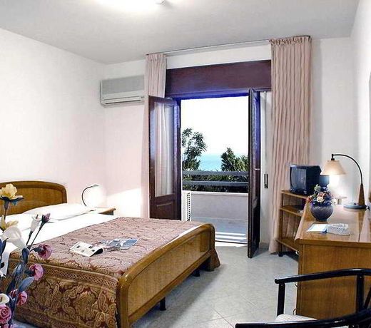 Hotel Alceste