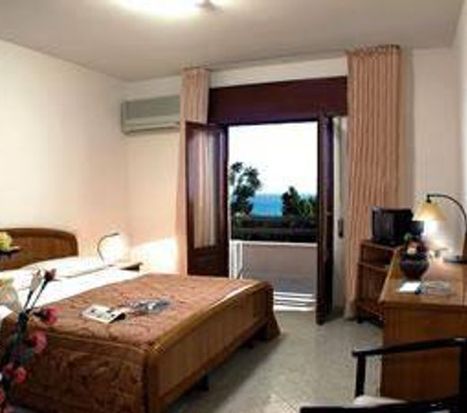 Hotel Alceste