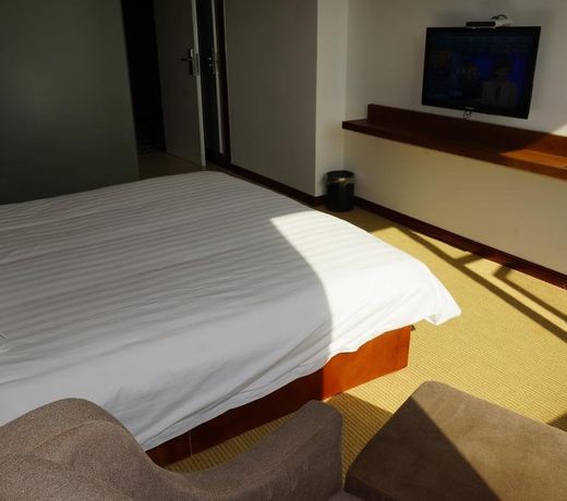 Suzhou Chunting Holiday Inn Hotel