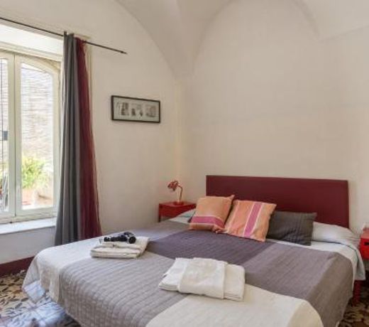 Da Gianni e Lucia Rooms with bathroom in the city center