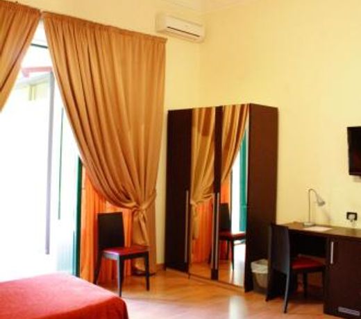 San Max Hotel