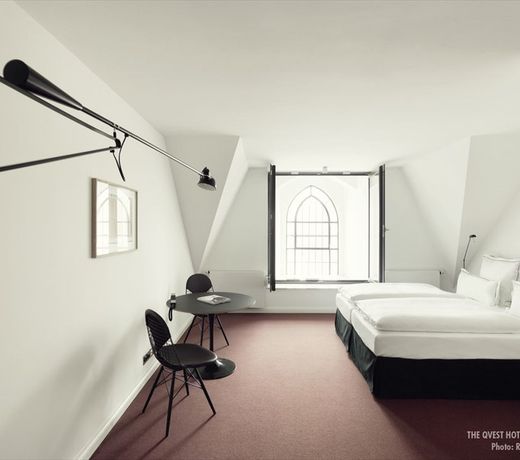 THE QVEST hideaway