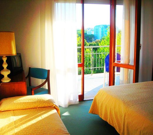 Hotel Esplanade