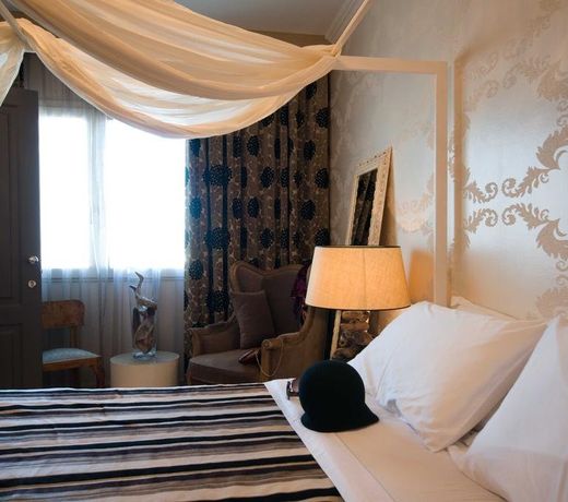CasaDodici Boutique Hotel