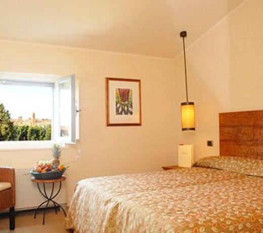 Hotel Vannucci