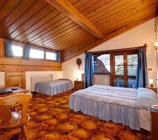 Hotel Al Larin
