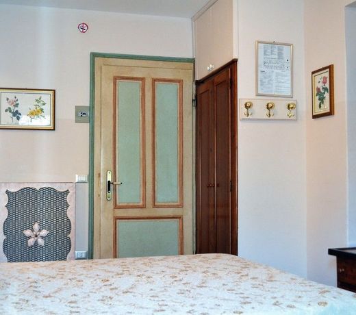 Hotel Serena