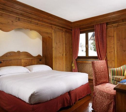 Faloria Mountain Spa Resort