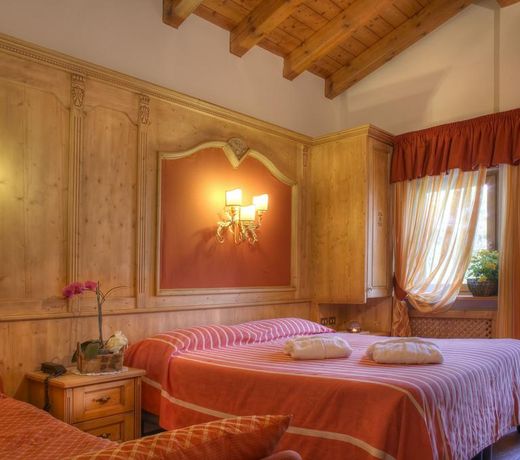 Barisetti Sport Hotel