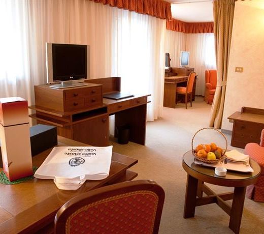 Hotel Pavillon