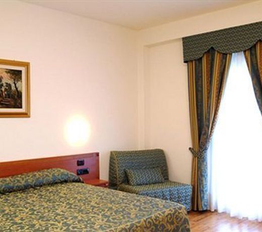 Double Twin Room With Balcony Pool View
