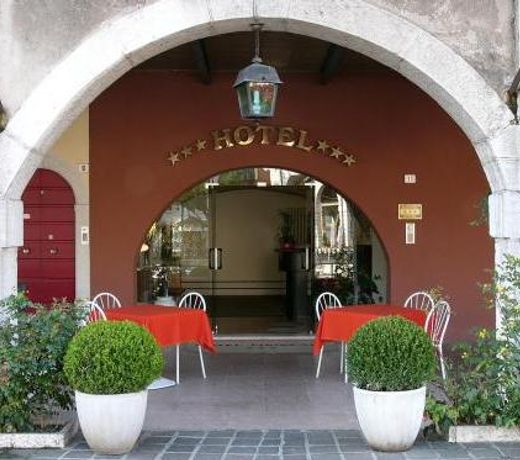 Hotel Piroscafo
