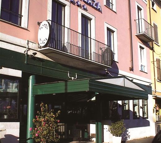 Hotel Plaza