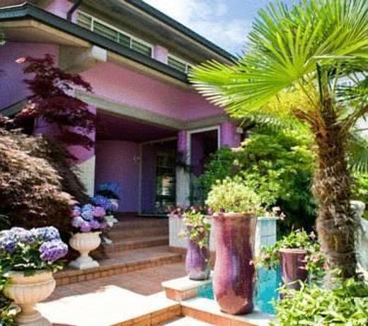 HOTEL Villa Lilla
