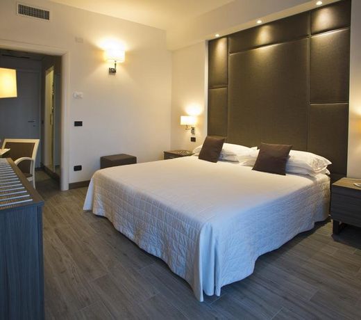 Hotel Desenzano
