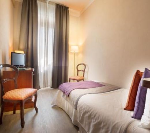 Hotel Benaco