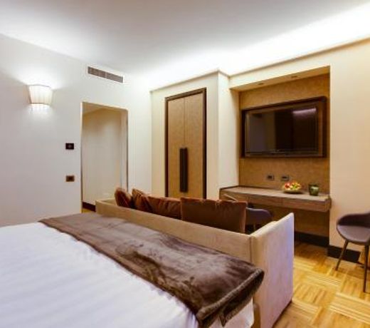Solo Experience Hotel
