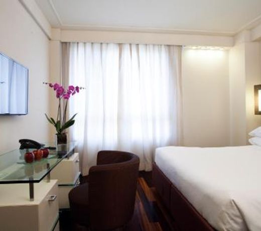 Hilton Florence Metropole