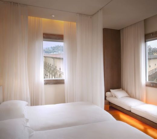 Hotel Continentale - Lungarno Collection