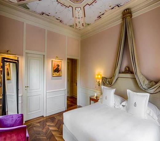 Villa Cora