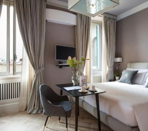 Tornabuoni Suites Collection Residenza D'Epoca
