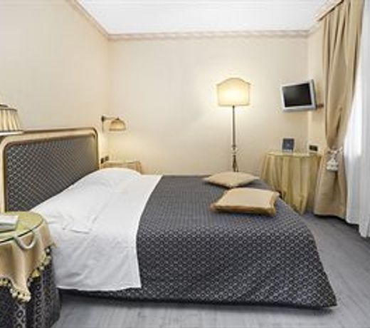 LHP Hotel River & SPA