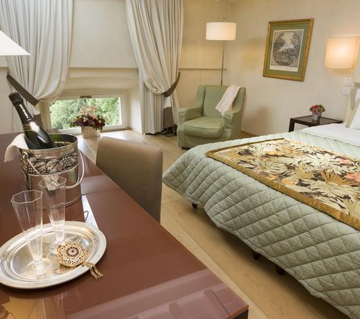 RESIDENZA D'EPOCA HOME IN PALACE