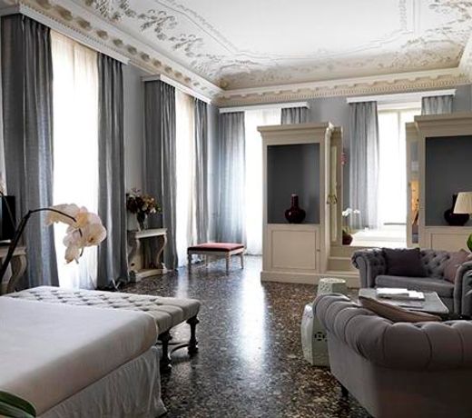 Al Palazzo del Marchese di Camugliano Residenza d'Epoca