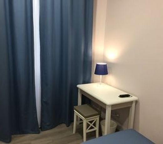 Hotel Magenta