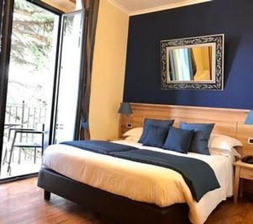 Green Hotel Poggio Regillo