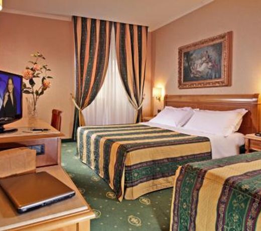 Colonna Hotel
