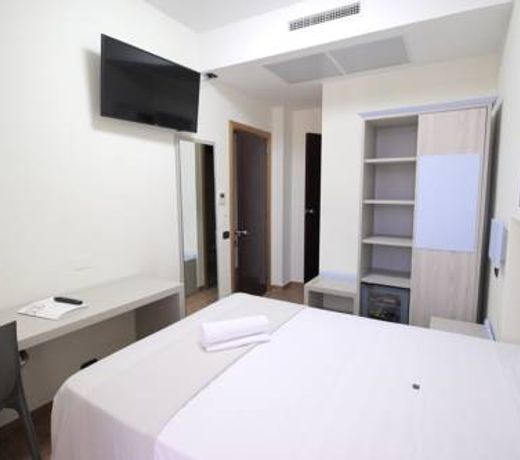 Hotel Fly