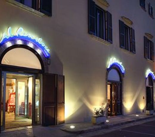 Al Pescatore Hotel & Restaurant