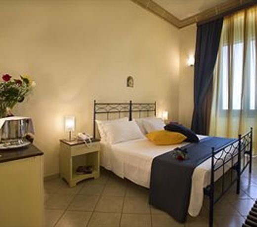 Al Pescatore Hotel & Restaurant