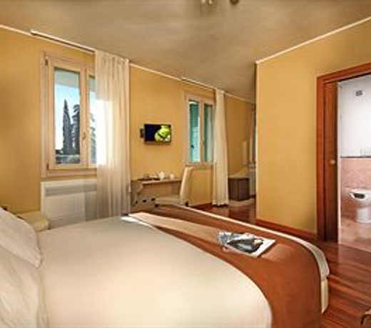 Atelier Hotel