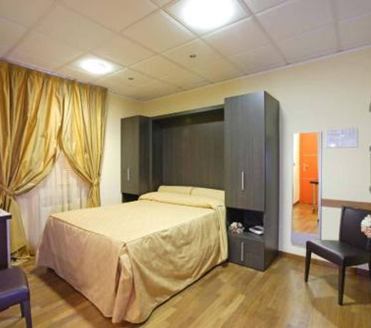 Hotel Iris