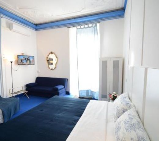 Olympia Hotel