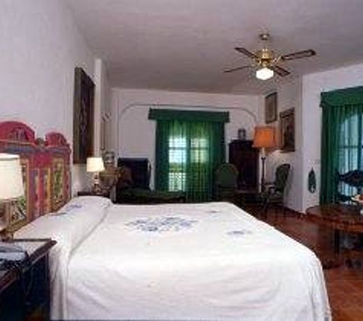 Arathena Rocks Hotel