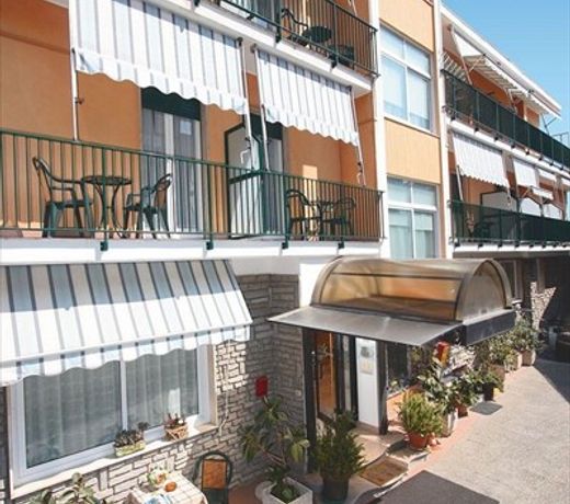Hotel Ariston