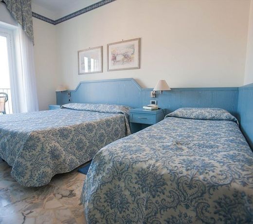 Hotel Ariston