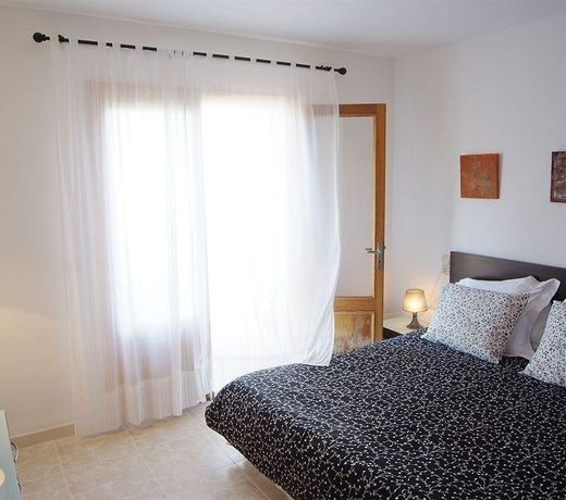 YupiHome Villa Alcanada - Family only