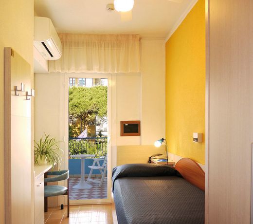 Hotel La Brezza frontemare
