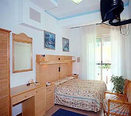 Hotel Bristol