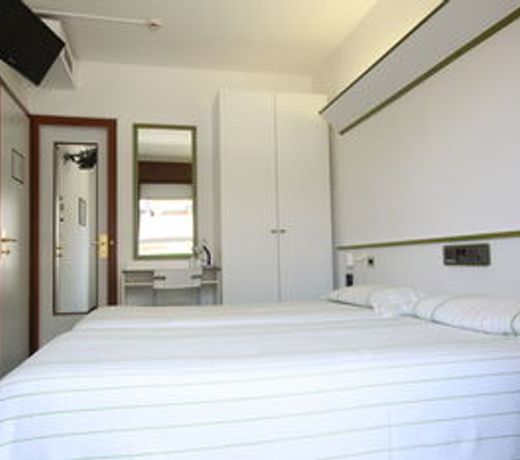 Hotel Iris ***S