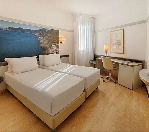 NH La Spezia